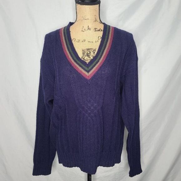 Vintage Navy Blue V-neck Unisex Shetland Wool Sweater - Picture 2 of 14